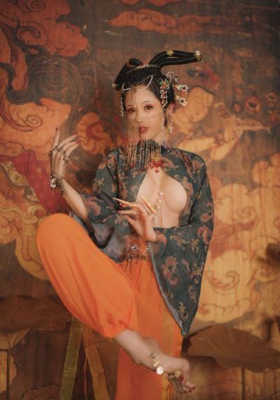毛茸茸老女人_DVD手机在线观看