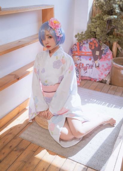 美女警花被强糟蹋三级无减在线_蓝光全集免费观看