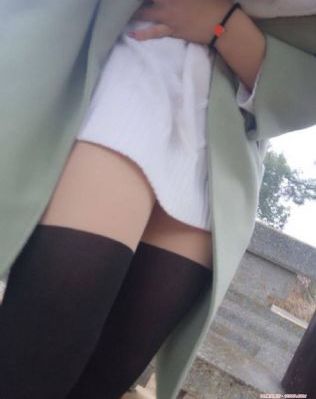 妲己把裤子脱了打开腿让人_BD动漫在线观看